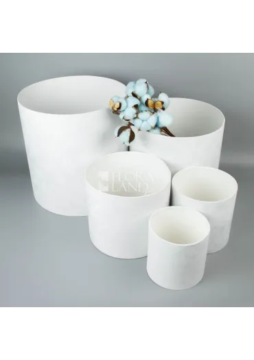 Коробка оксамит 30*30 біла 4439 