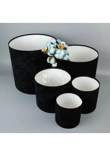 Коробка оксамит 30*30 чорна 4426 