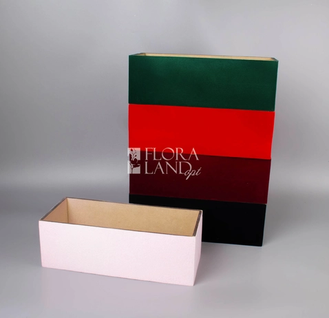 Коробка оксамитова прямокутна 13*30*11 чорна 2049